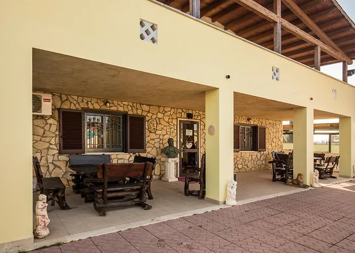 Villa Gengi Ardea