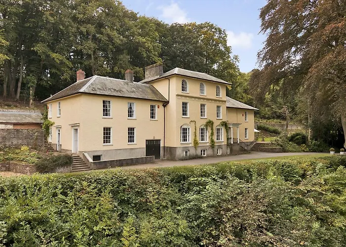 Broomfield House