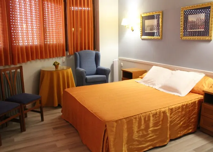 Hostal Montserrat