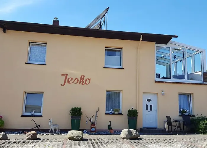 Pension Lenz - Haus Bruno und Jesko Sassnitz