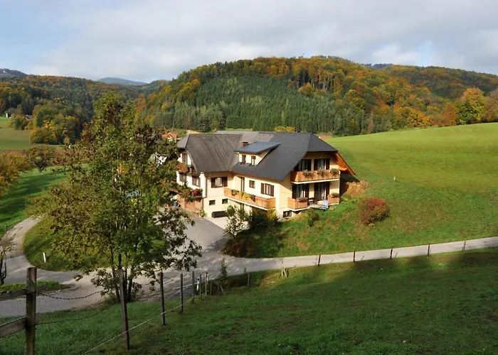 Gasthaus - Gästehaus Schusterbauer