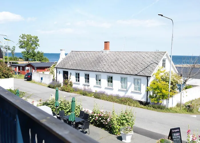 Hotel Bobergs Pa Hamngarden Brantevik