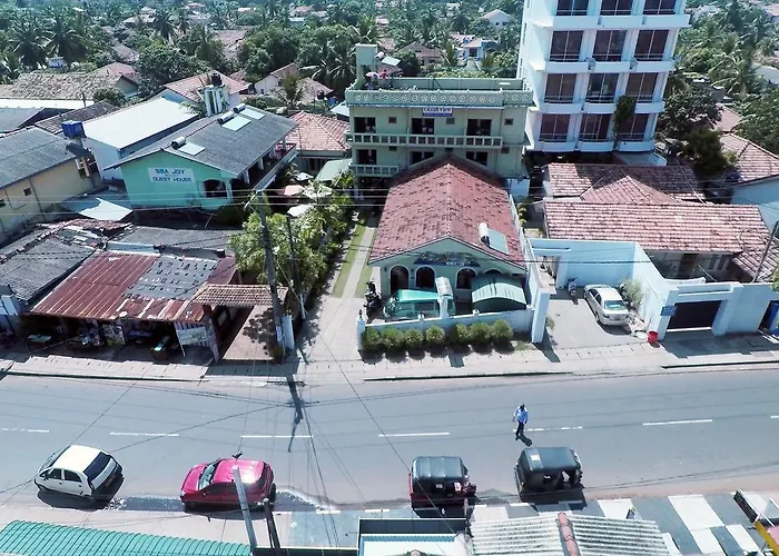 Ocean View Tourist Guest House At Negombo Beach Near The Airport