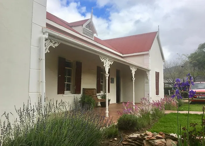 John Montagu Accommodation