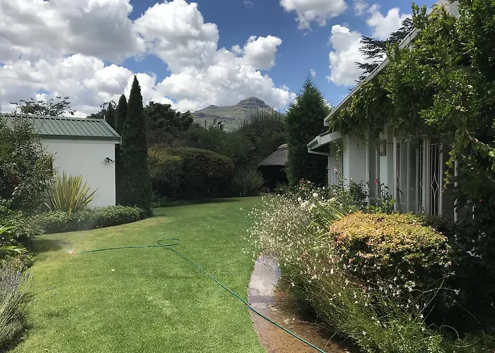 Rosewood Corner, Clarens