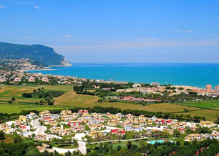 Adamo Ed Eva Resort