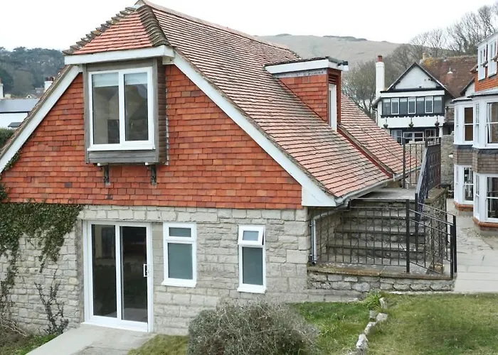 Bishops Cottage Lulworth Cove Wareham
