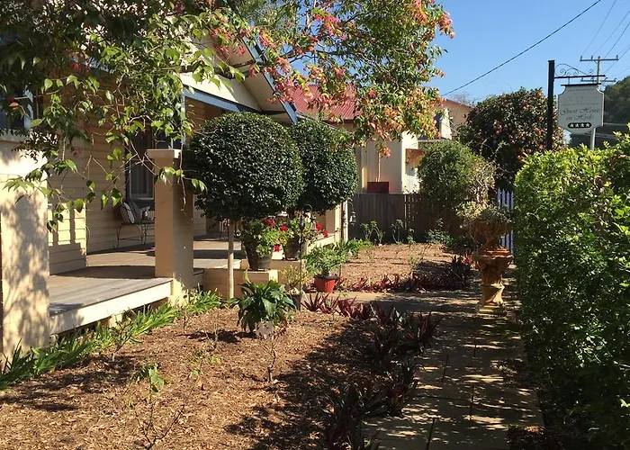 Guest House On Hyde