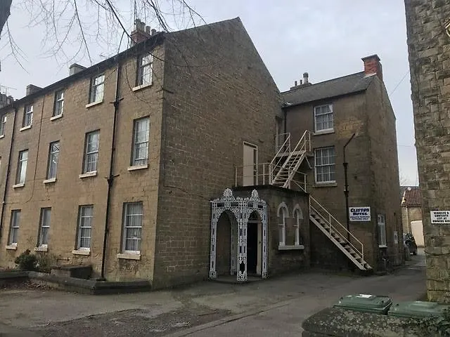Clifton Hotel Mansfield