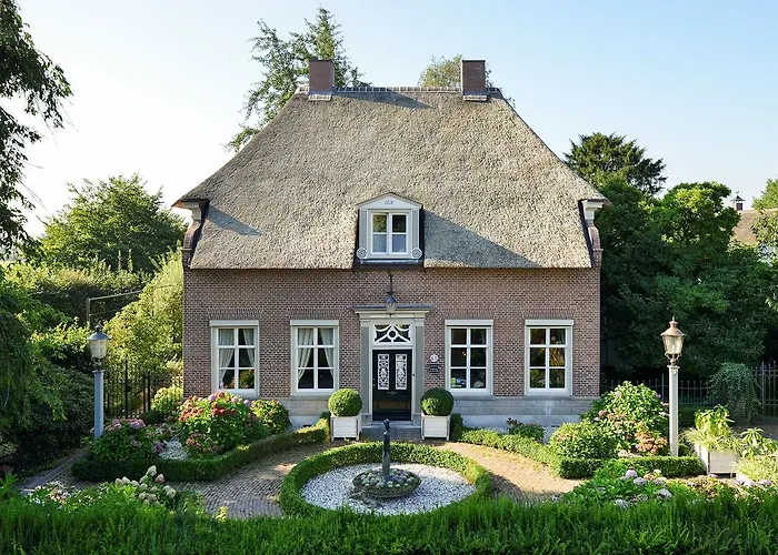 De Oude Pastorie Macharen