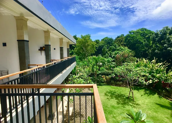 Uluwatu Made Guesthouse