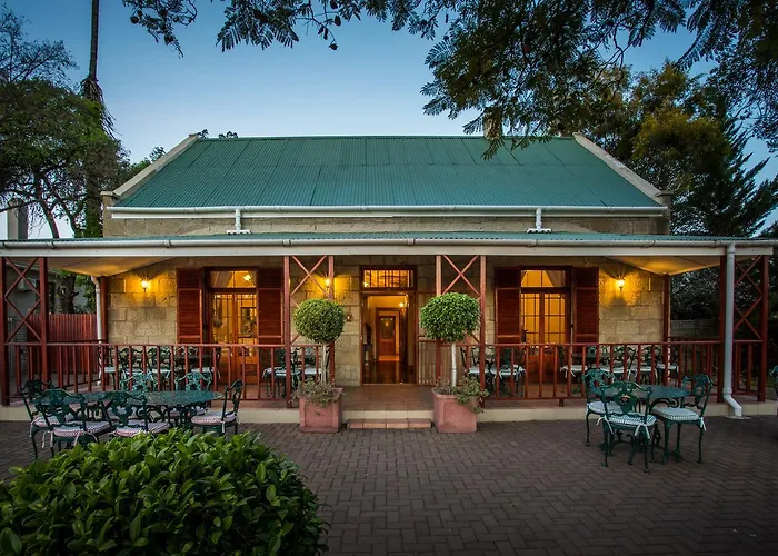 88 Baron Van Reede Guesthouse Oudtshoorn