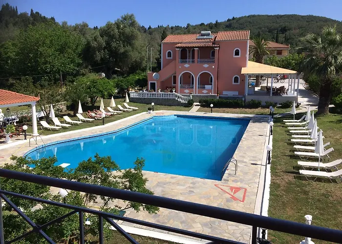 Hotel Regina Nina Vasilátika
