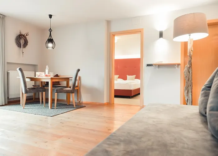 Hotel Tiefenbrunn Gardensuites&Breakfast
