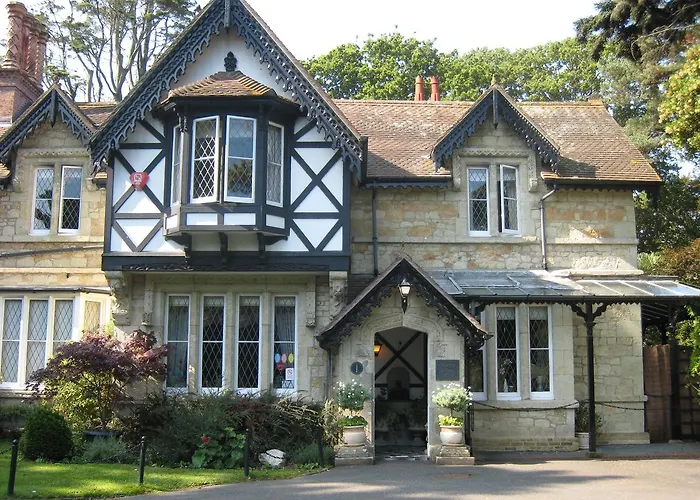Rylstone Manor