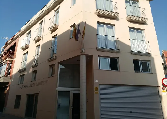 Hostal Sant Sadurní