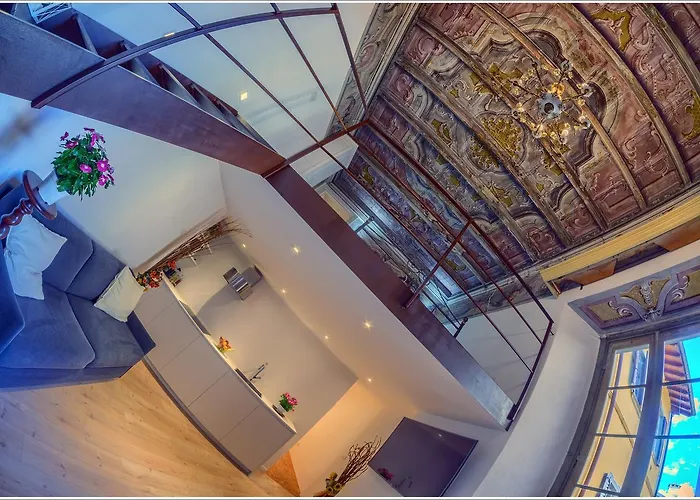 Villa Vinicia, Pool, Jacuzzi, Airco Domaso