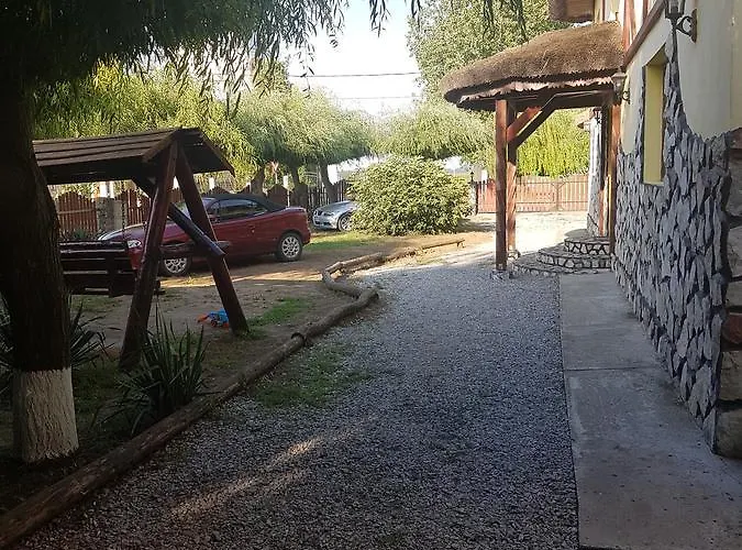 Constantin Si Elena Hotel Dunavăţu de Jos