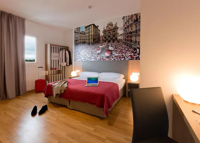 Iraipe Pamplona Hostal Auto Check-In Aizoáin