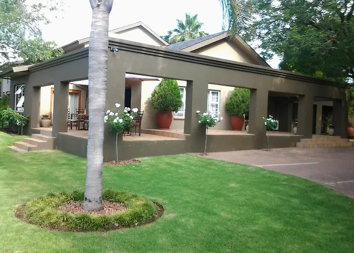 Bayswater Lodge