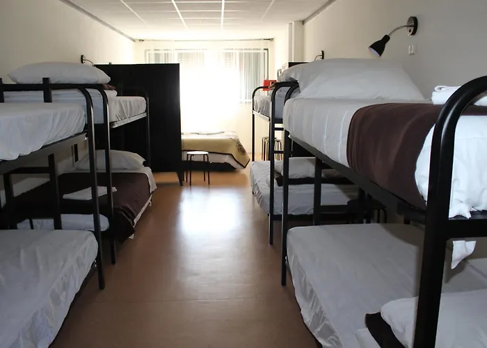 Hostel Casa Lucas Charneca 