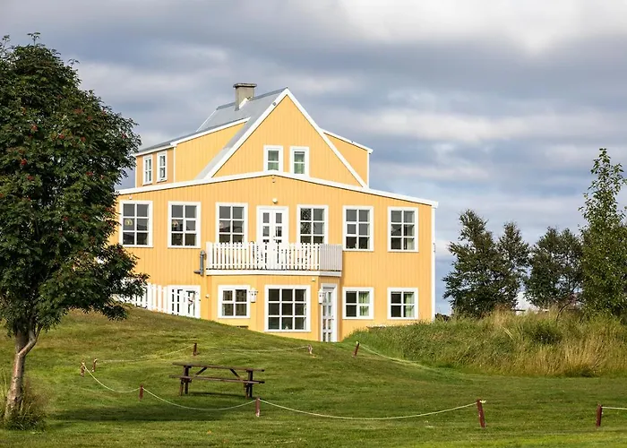 Fossholl Guesthouse Laugar 