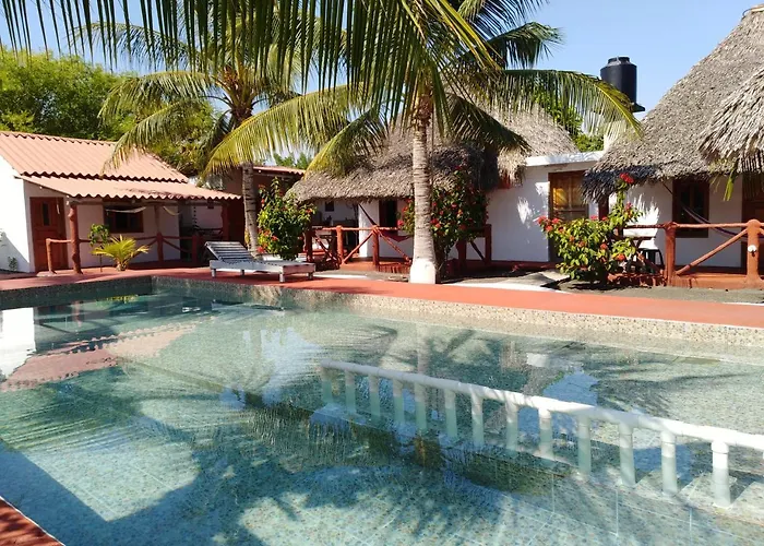 Bungalows Familiares Monterrico