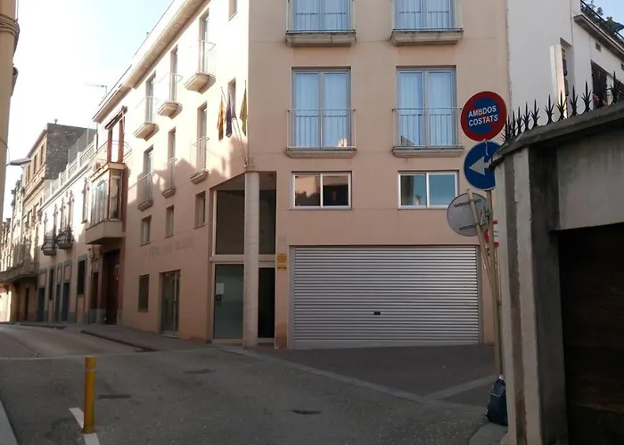 Hostal Sant Sadurní
