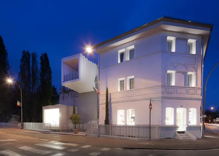 Ai Bastioni Boutique
