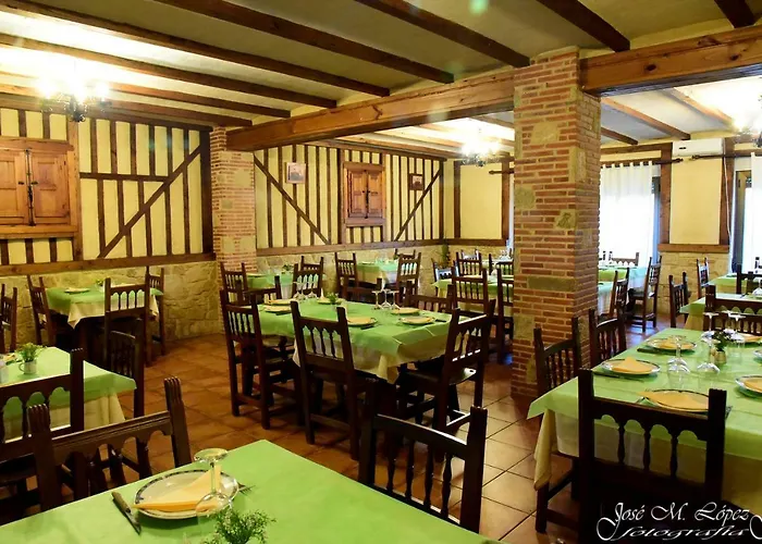 Hostal Restaurante El Final El Cabaco