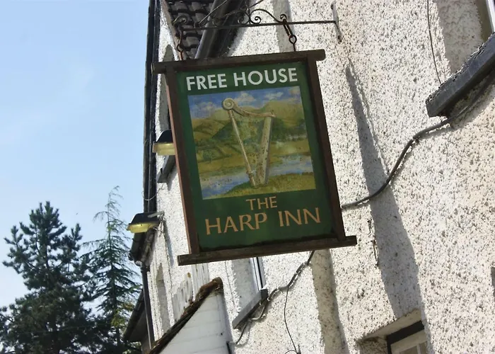 The Harp Inn