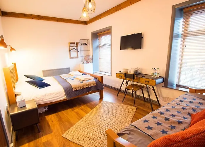 Nik The Greek Hotel Burry Port