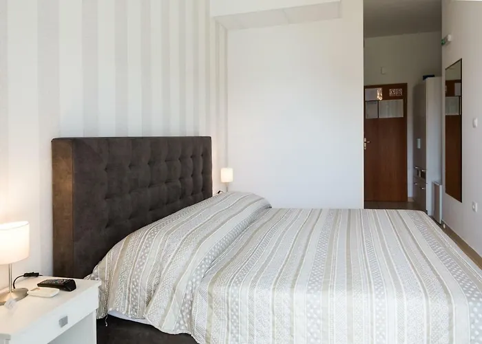 Rooms & Apartments Bruno Stobrec