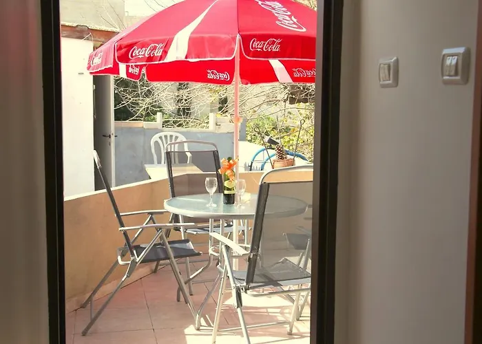 Haifa Guest House