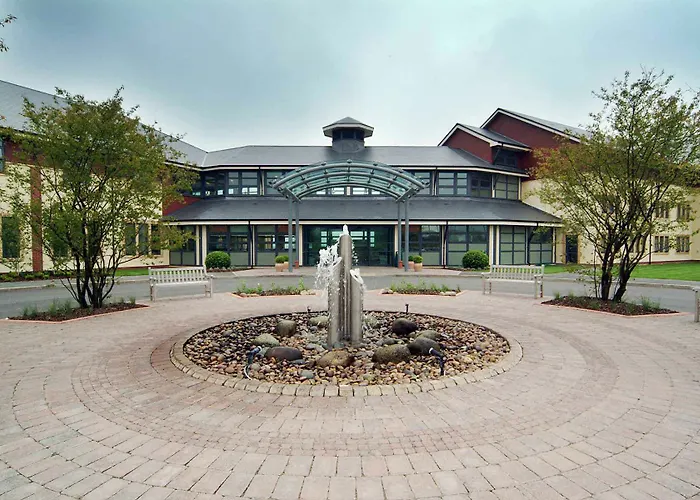 Wychwood Park Hotel And Golf Club