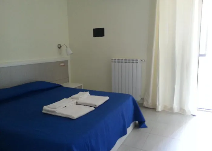 Il Girasole Formia Guesthouse Rooms