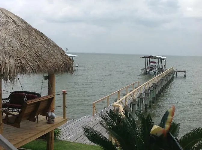 Come Friday Cottages Bacliff