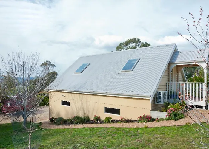 Loft Over The Vines