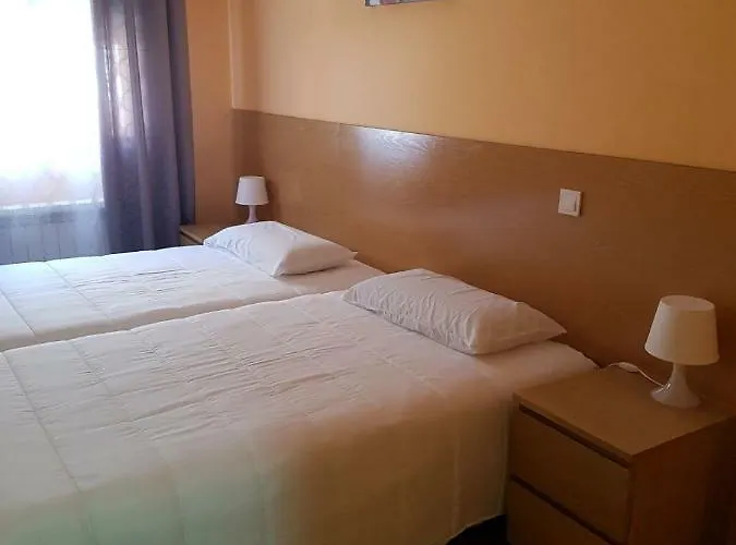 Hostal La Pared Torres de la Alameda