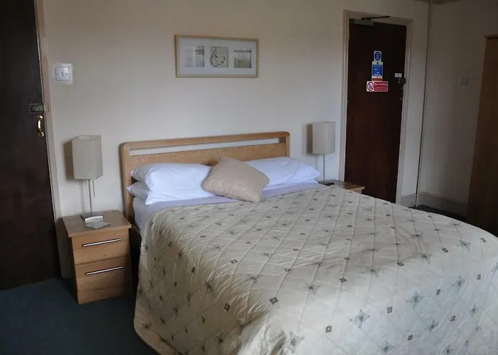 Holly Tree Guest House