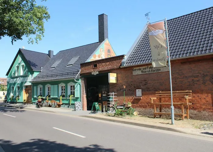 Heinrich's Pension&Cafe-Wirtschaft Walternienburg