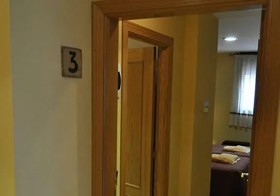 Hostal Puerta del Valle La Cistérniga