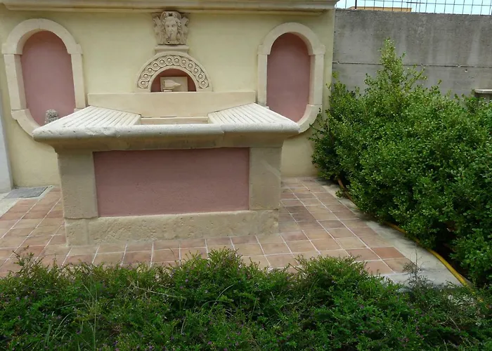 Villa Yucca Avola