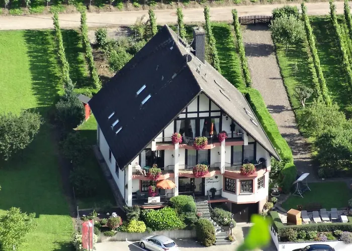 Haus Weingarten Appartements-Zimmer Ernst