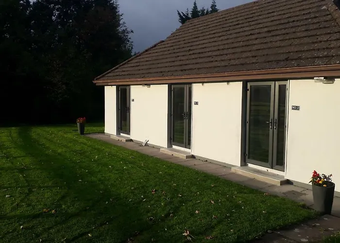 Tudor Lodge Guest Accommodation Bunratty