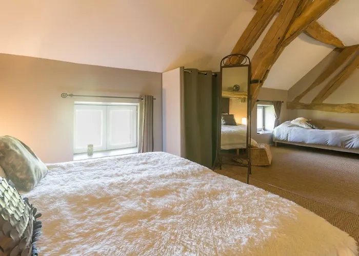 Les Divines Hotel La Rochepot