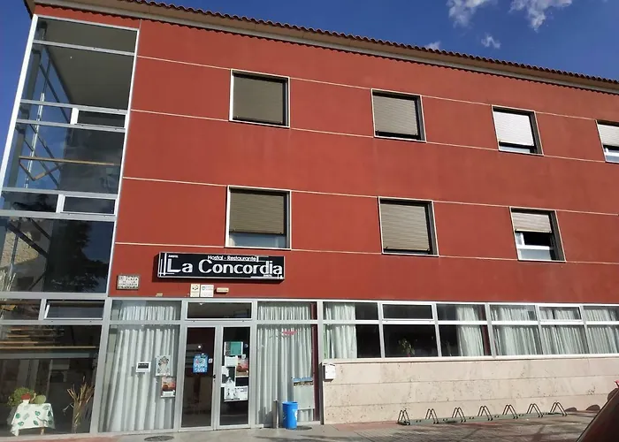 Hotel Hostal restaurante la concordia Fuentes Claras