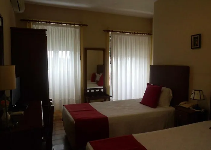 Hotel Larbelo
