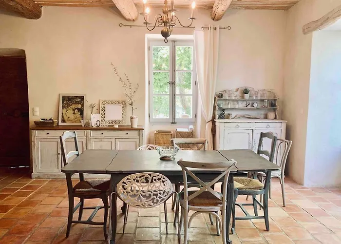 La Bastide Hotel Saint-Julien 