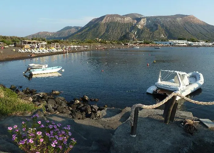 Hotel Vulcano Beach